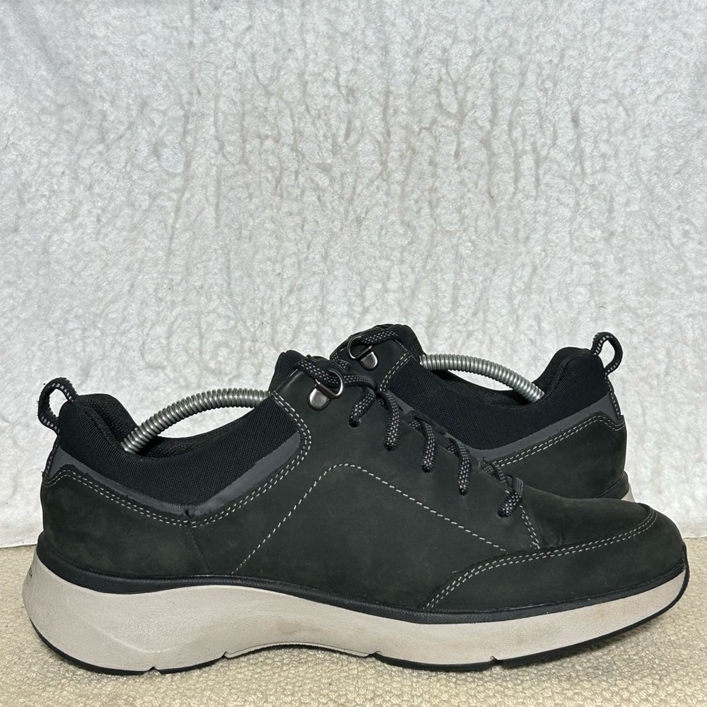Clarks Womens Black Wave 2.0 Nubuck/Textile Waterproof Lace Sneaker Shoes SZ 9.5 - Picture 6 of 11